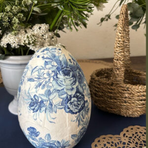 HUEVO DE PASCUA AZUL